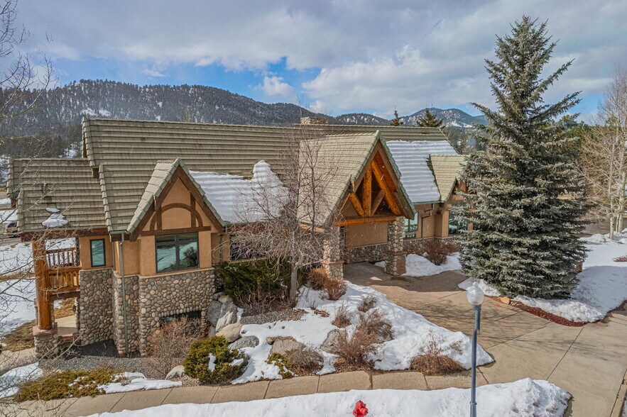 More Photos Of 70 Morning Sun Dr, Woodland Park Loft Creative Space For Sale