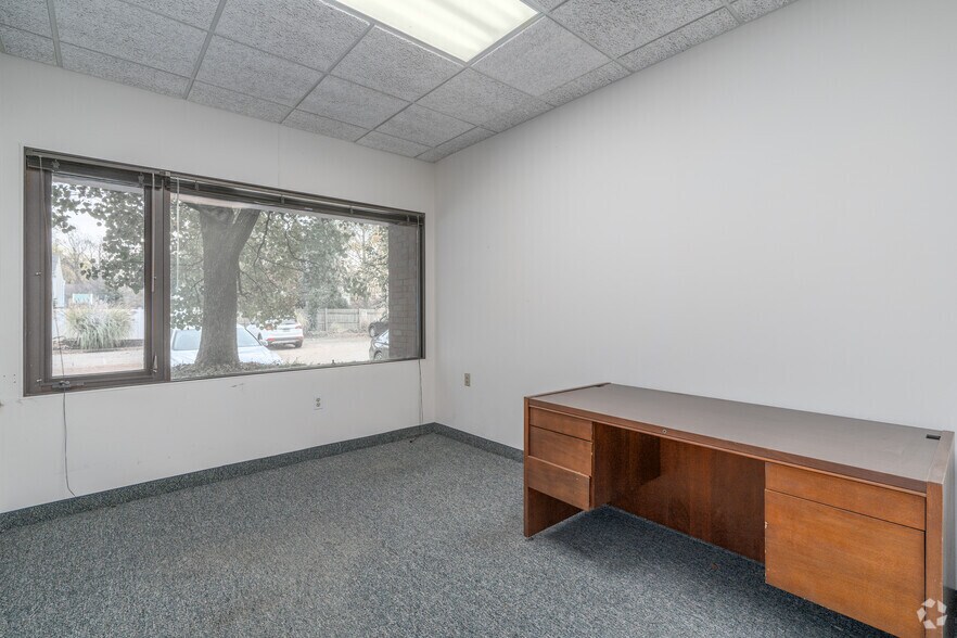 Photo of 1st Floor Ste 300, Building 593