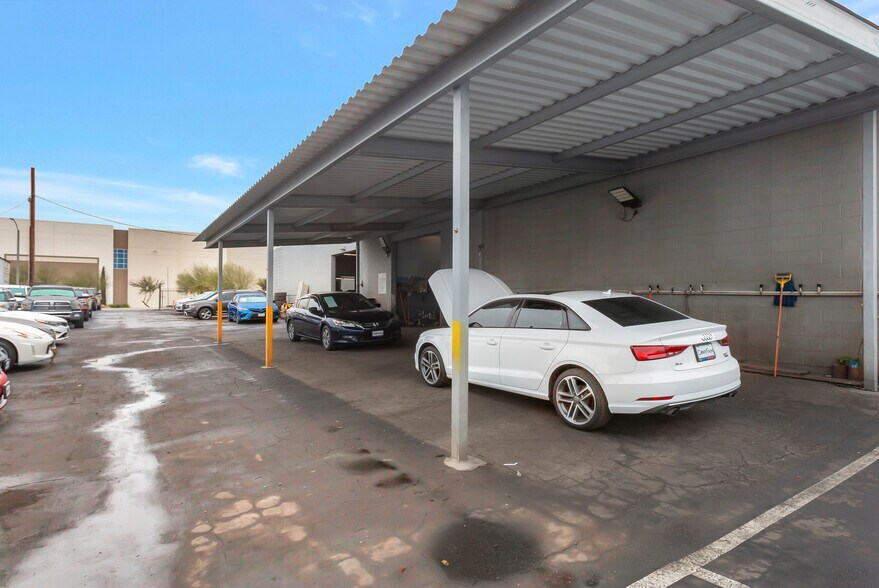 More Photos Of 1731 S Cactus Ave, Rialto Auto Dealership For Sale