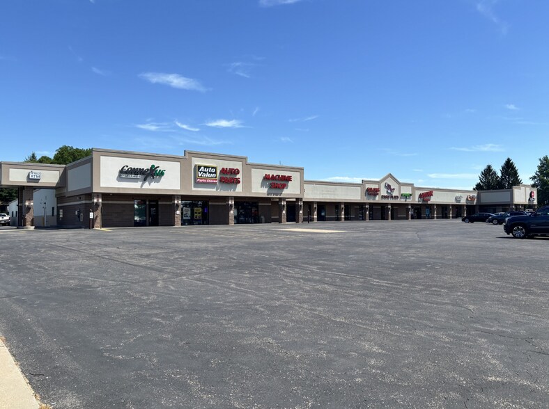 More Photos Of 827 Phillips Blvd, Sauk City General Retail For Lease