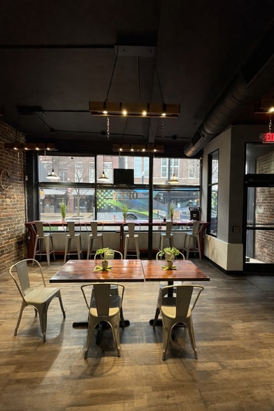 More Photos Of 145 S Gay St, Knoxville Restaurant For Sale
