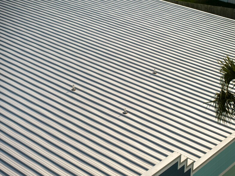 More Photos Of 5420 Hickory St, Panama City Office For Lease