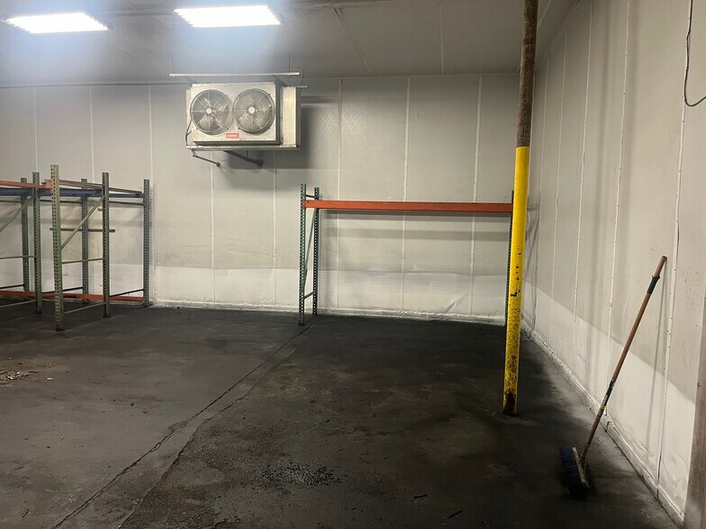 More Photos Of 104 Hay St, West Warwick Refrigeration Cold Storage For Sale