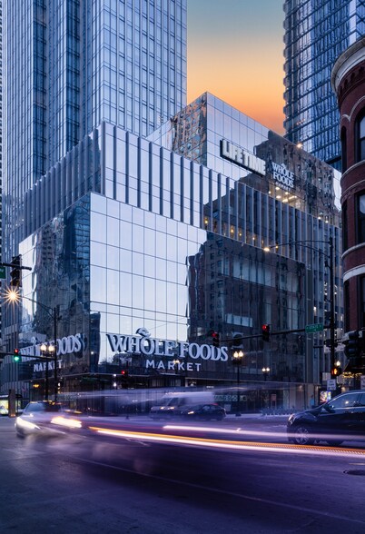 More Photos Of 750 N State St, Chicago Coworking Space