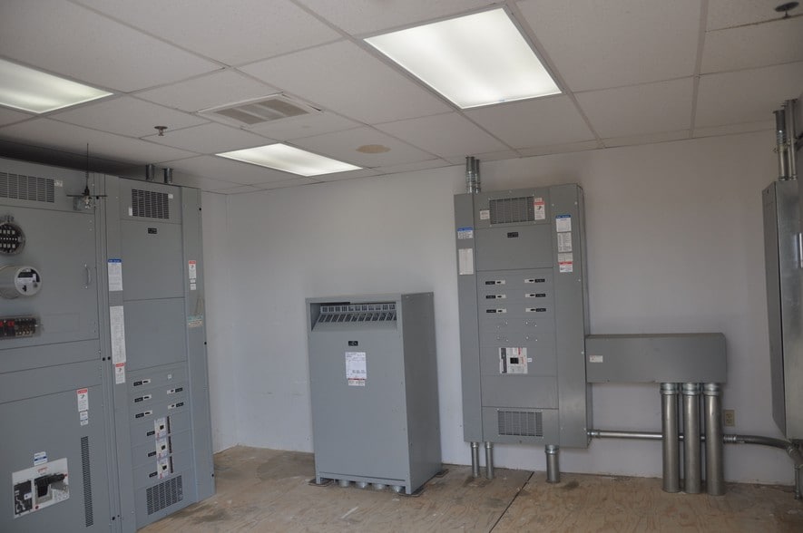 More Photos Of 40559 150th St E, Lancaster Schools For Sale