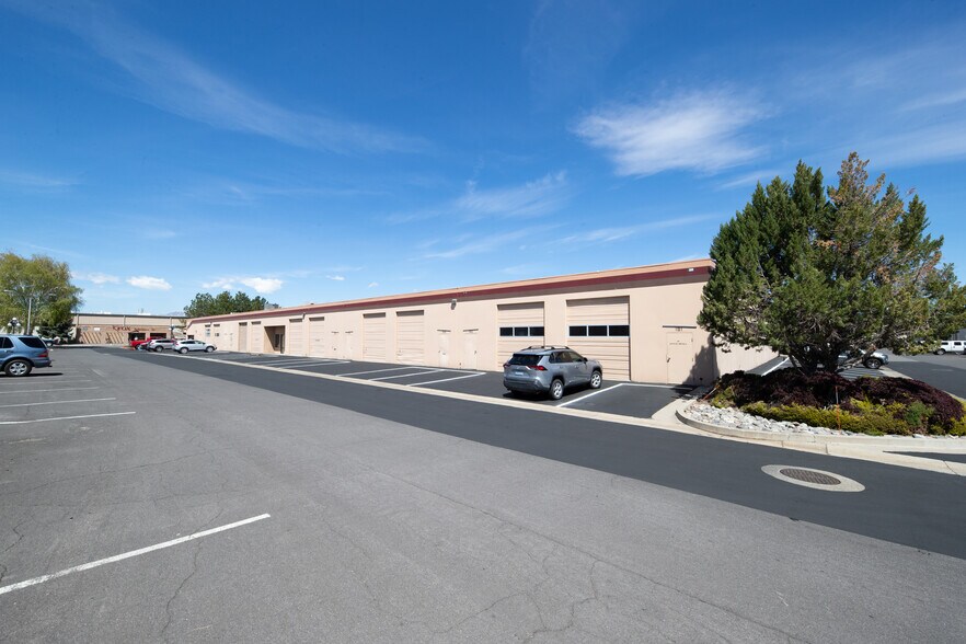 More Photos Of 5301 Longley Ln, Reno Light Distribution For Lease