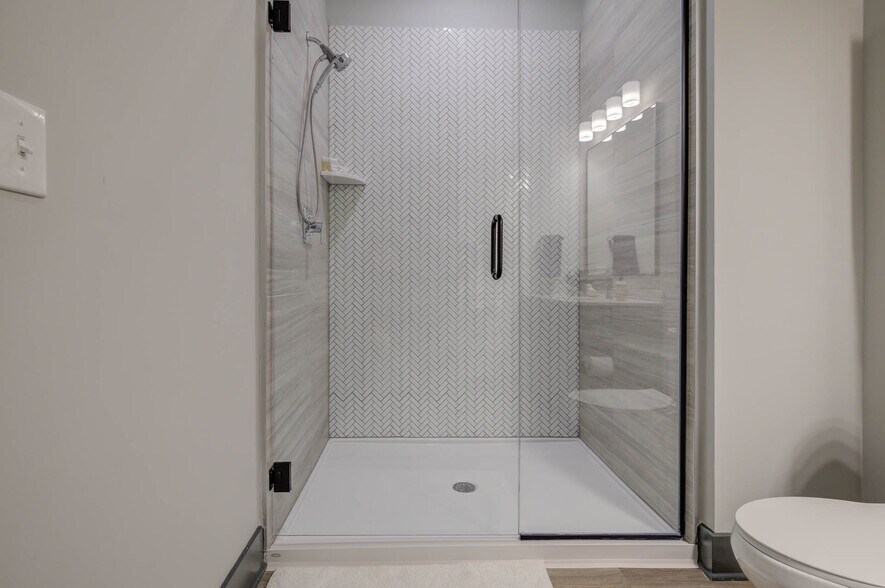 More Photos Of 352 S Walker St, Cary Apartments For Lease