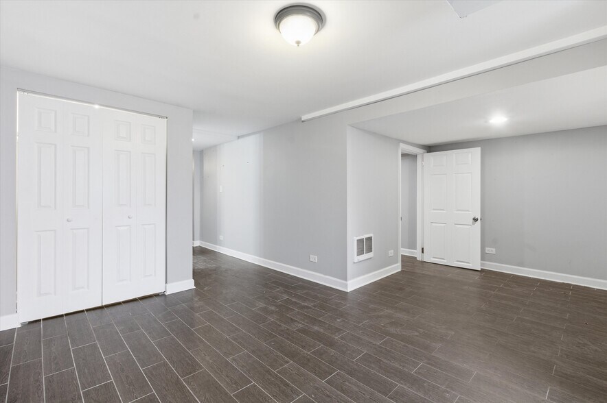More Photos Of 4140 N Western Ave, Chicago Multifamily For Sale