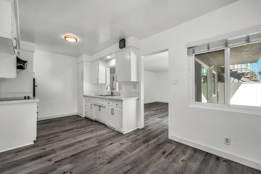 More Photos Of 3706 Redondo Beach Blvd, Torrance Apartments For Sale