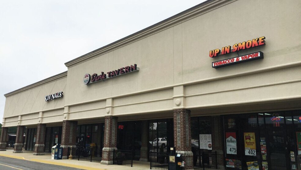 More Photos Of 5275-5289 US Hwy 158, Advance Storefront For Lease