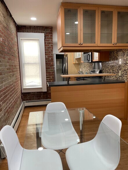 More Photos Of 2001 Park St, Atlantic Beach Storefront Retail Residential For Sale