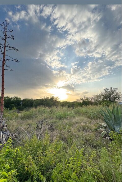 Primary Photo Of 10200 Shively, Austin Land For Sale