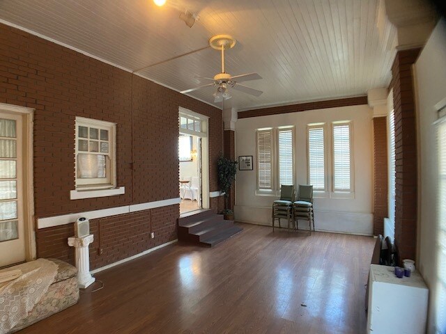 More Photos Of 2603 Martin Luther King Jr Blvd, Dallas Office Residential For Sale