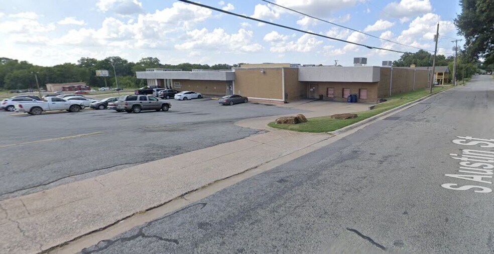 More Photos Of 603 S Sam Rayburn Fwy, Sherman Office For Sale