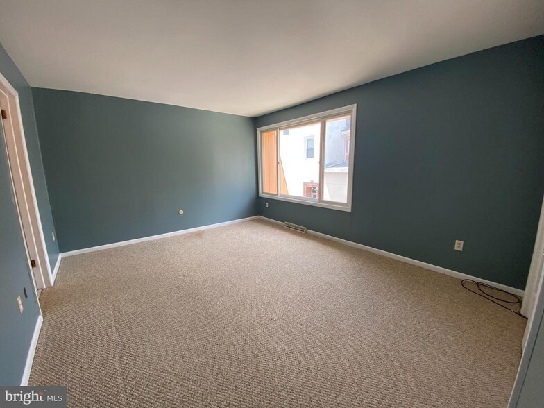 More Photos Of 1071 E Landis Ave, Vineland Medical For Sale