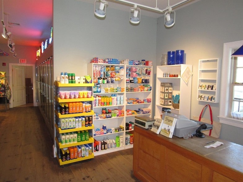 More Photos Of 14 Truro Center Rd, Truro Freestanding For Lease