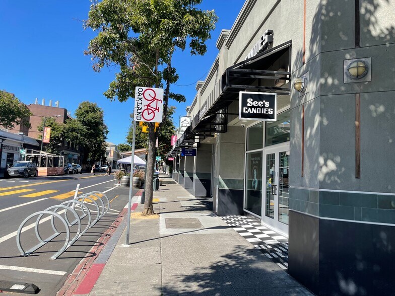 More Photos Of 5800-5820 College Ave, Oakland Storefront Retail Office For Lease