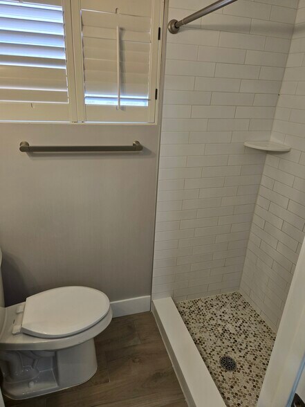 More Photos Of 13551 Walsingham Rd, Largo Office Residential For Sale