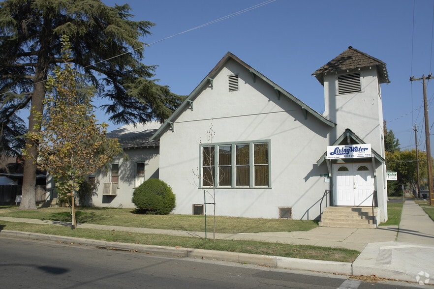 Primary Photo Of 1251 Cedar Ave, Atwater Religious Facility For Sale
