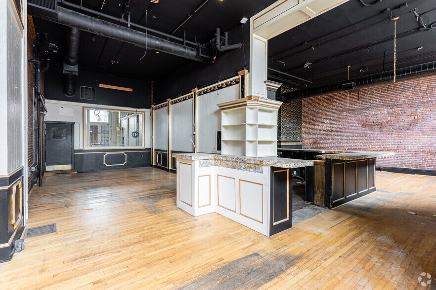 More Photos Of 208 SW Harvey Milk St, Portland Office For Lease