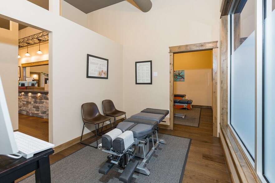 More Photos Of 210-214 W Sunset Ave, Coeur d'Alene Freestanding For Lease