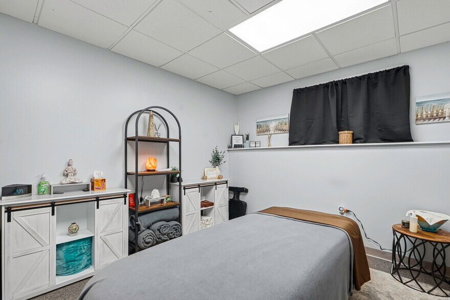 More Photos Of 37 Pierce St, Northborough Serviced Offices For Sale