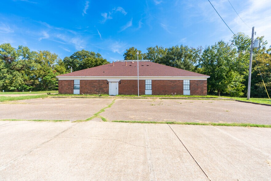 Primary Photo Of 819 Newman Dr, Helena Office For Sale