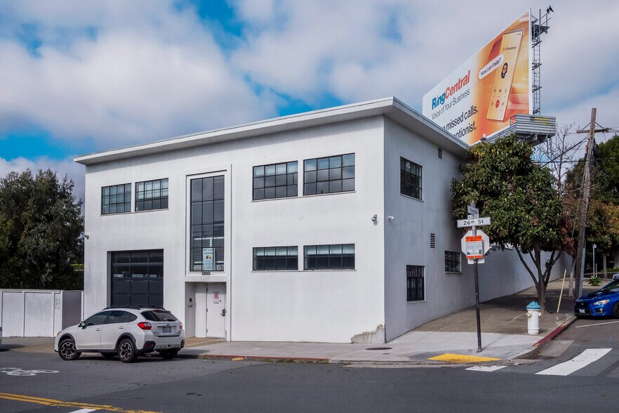 More Photos Of 2300 26th St, San Francisco Warehouse For Lease