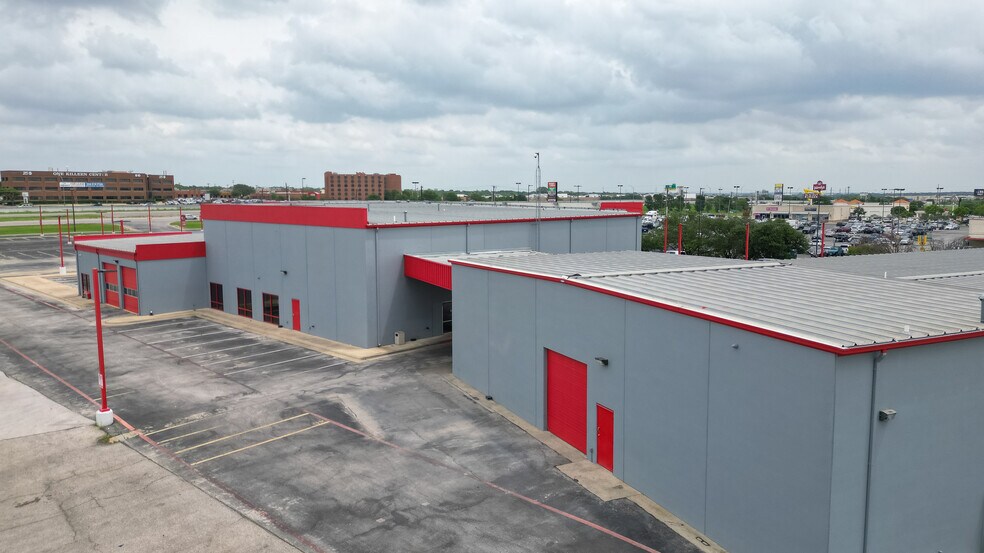 More Photos Of 1902 E Central Texas Expy, Killeen Auto Dealership For Lease