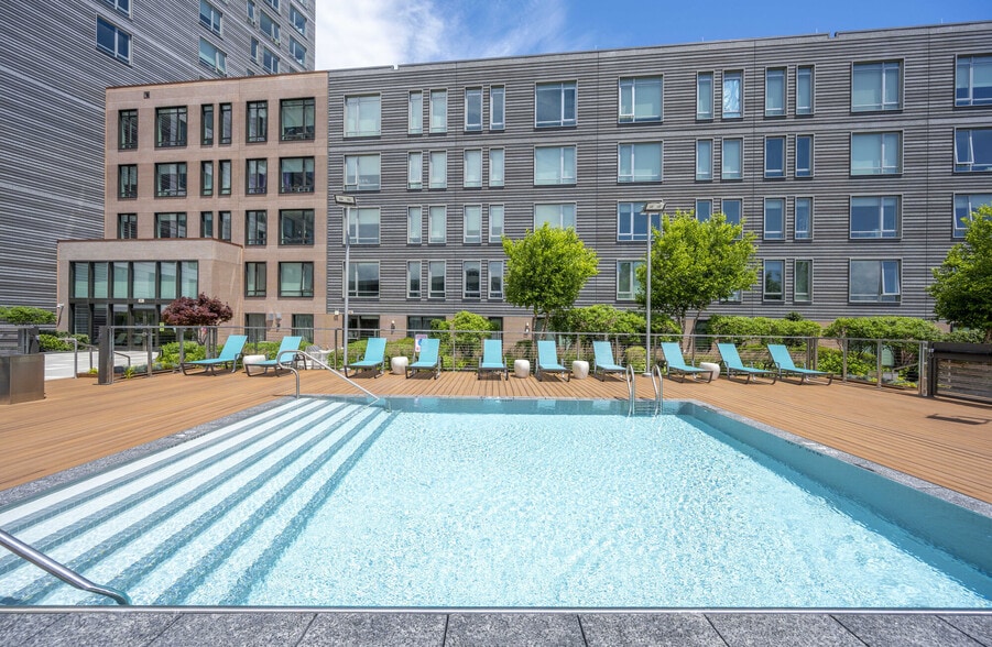 More Photos Of 125 Guest St, Boston Apartments For Lease