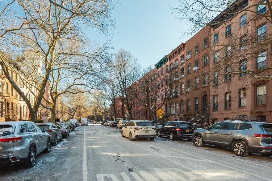 More Photos Of 492 3rd St, Brooklyn Apartments For Sale