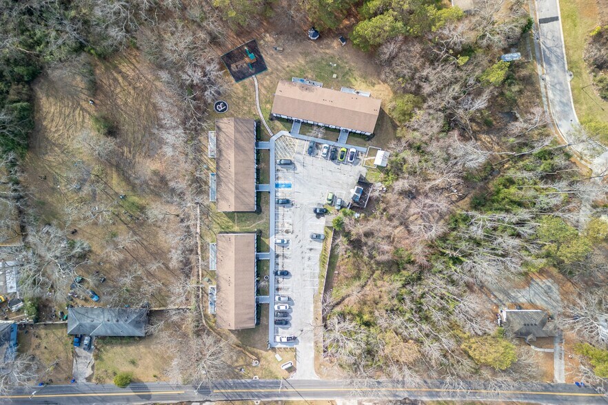 More Photos Of 1204-1216 Lakeview Dr NW, Conyers Multifamily For Sale