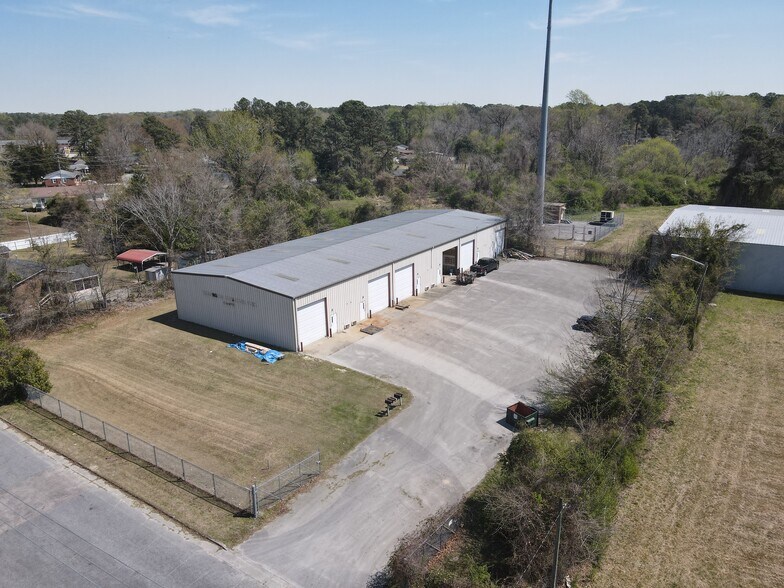 More Photos Of 541 Havens St, Washington Industrial For Sale