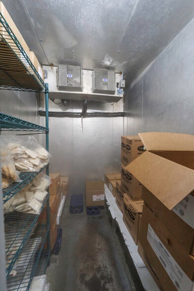 More Photos Of 12 Bo James St, Clayton General Retail For Sale