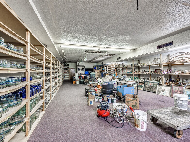 More Photos Of 217-219 SW 25th St, Oklahoma City Bar For Sale