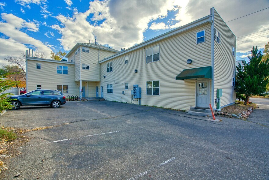 More Photos Of 201 Terry St, Longmont Storefront For Lease