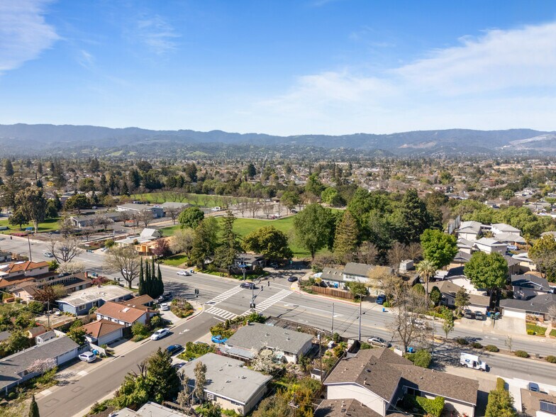 More Photos Of 19423-19425 Greenwood Dr, Cupertino Apartments For Sale