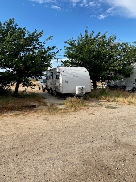 More Photos Of 1661 N Brown Rd, Inyokern Manufactured Housing Mobile Home Park For Sale