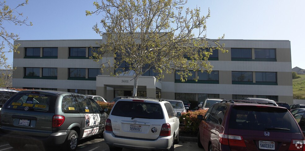 More Photos Of 5601 Norris Canyon Rd, San Ramon Medical For Sale