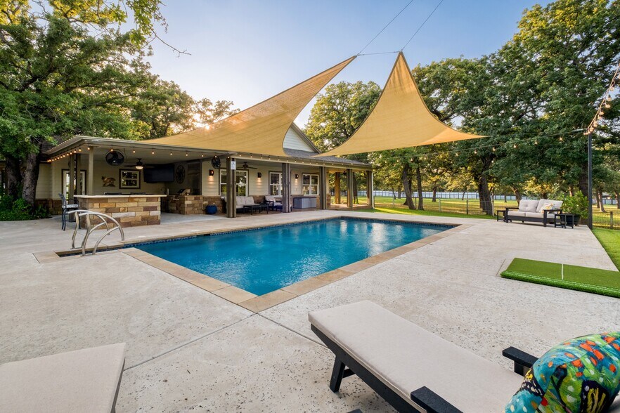 More Photos Of 1474 County Road B, Lexington Lodge Meeting Hall For Sale