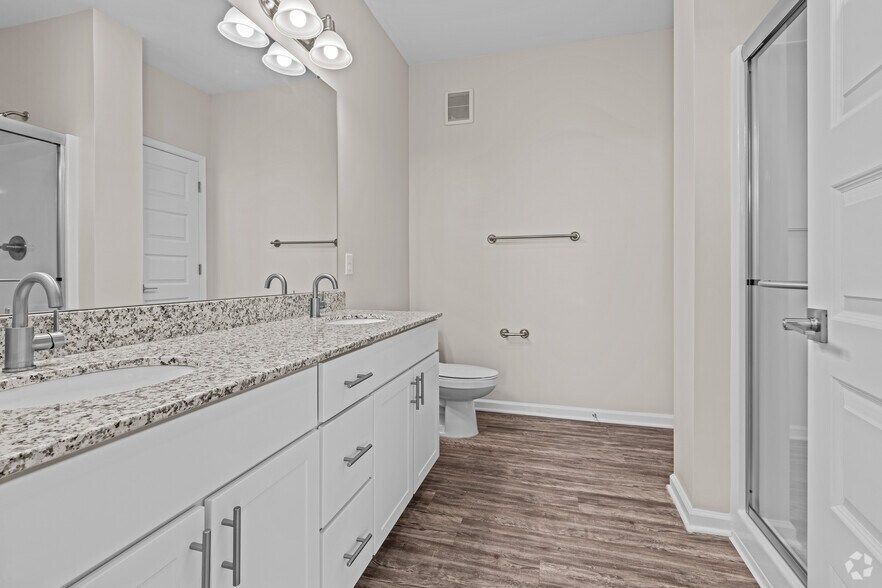 More Photos Of 3061 Godwin Blvd, Suffolk Multifamily For Sale