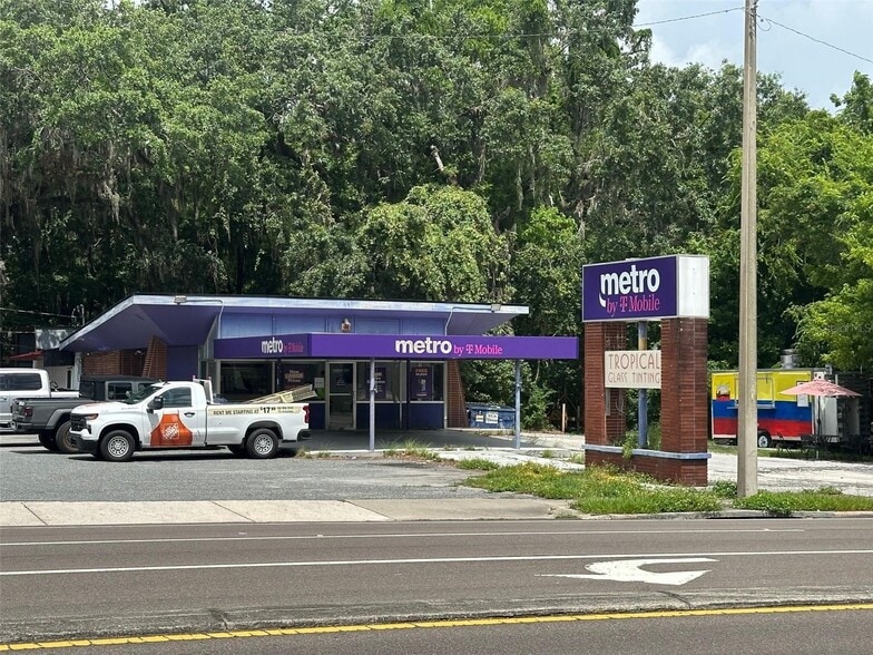 More Photos Of 706 NW 13th St, Gainesville Land For Sale