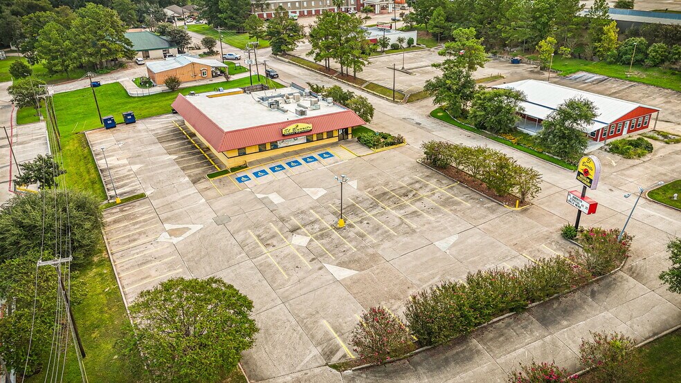 More Photos Of 100 Southpoint Loop, Livingston Restaurant For Sale