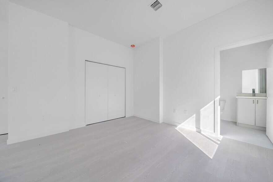 More Photos Of 1567 NW 1st St, Miami Apartments For Sale