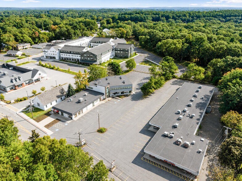 More Photos Of 861 Edgell Rd, Framingham Storefront For Sale