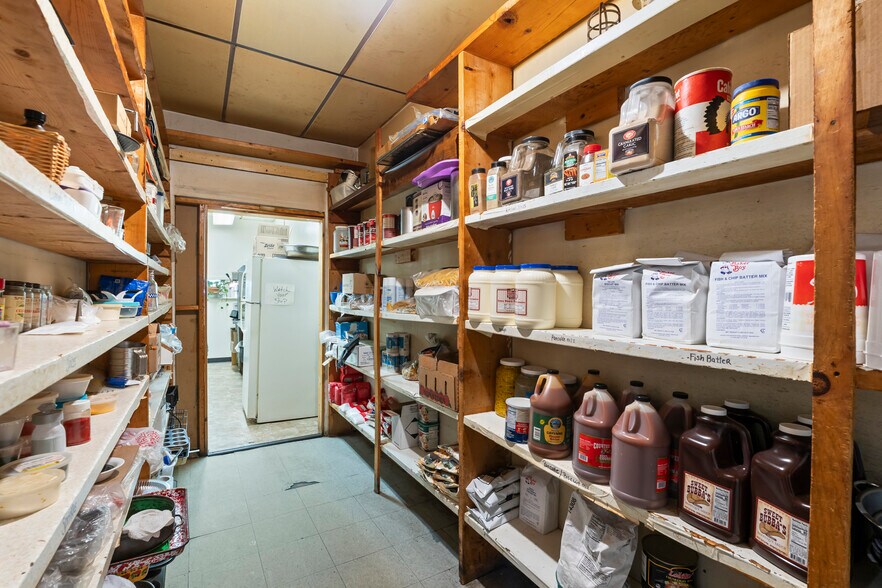 More Photos Of 32-34 Main St, Perry Restaurant For Sale