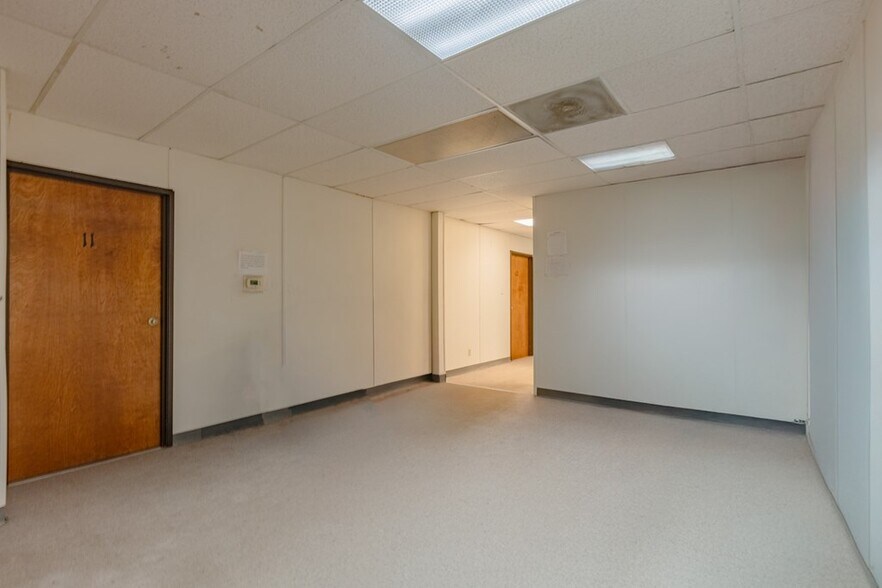 More Photos Of 12715 W 3rd St, Odessa Apartments For Sale