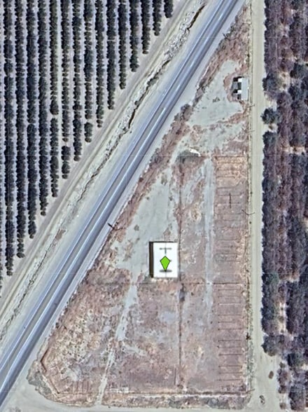 More Photos Of 1410 Old River Rd, Bakersfield Manufacturing For Sale