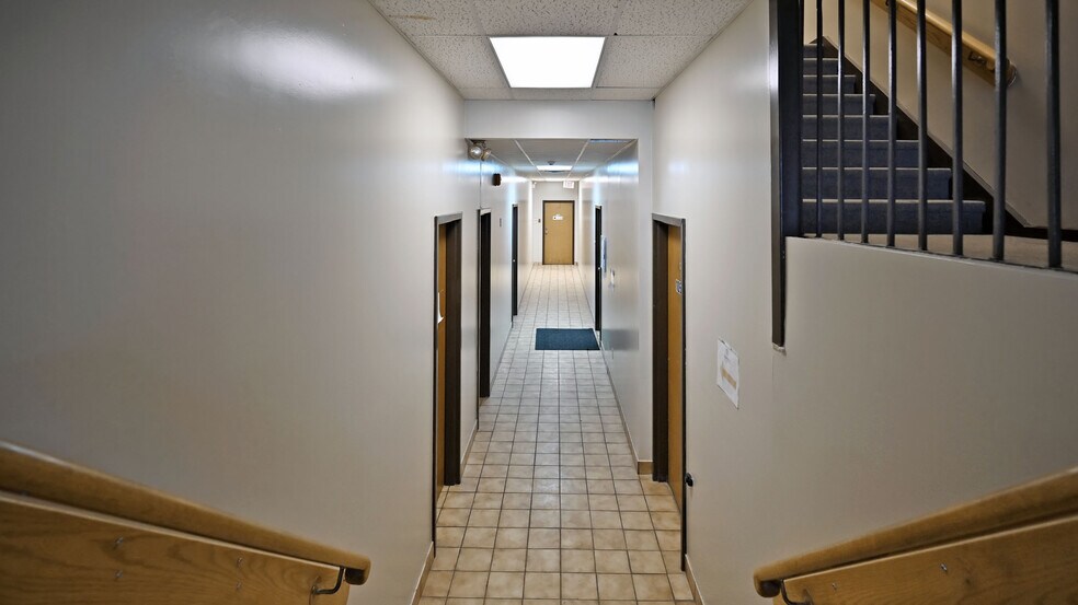 More Photos Of 72 Mill St, Halton Hills Office Residential For Sale