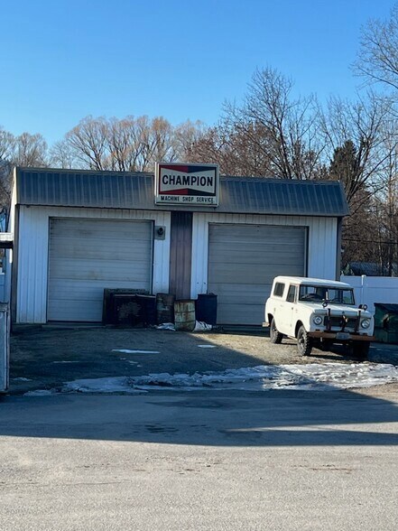 More Photos Of 206 Meridian st, Chewelah General Retail For Sale